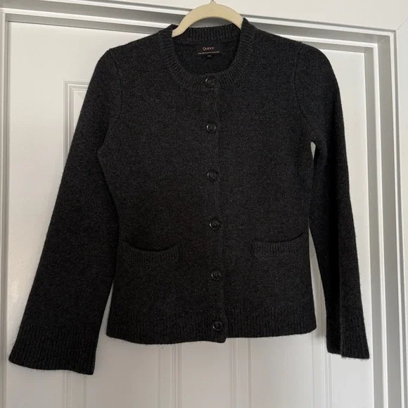 Quince Mongolian Cashmere Structured Cardigan in Heather Charcoal - Picture 2 of 4